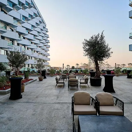 Azul In Infinity - Parking Apartment Mamaia