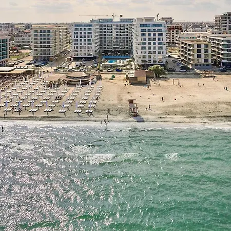 Azul In Infinity - Parking * Mamaia