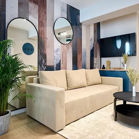 Azul In Infinity - Parking * Mamaia